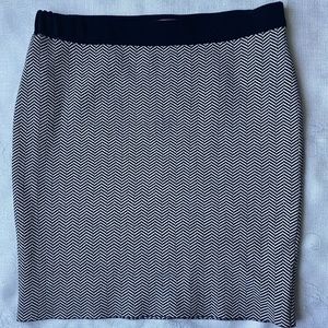 Elle Pencil Skirt